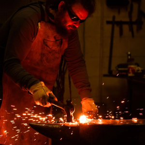 Piers Edsall Environmental Art Blacksmith Experience