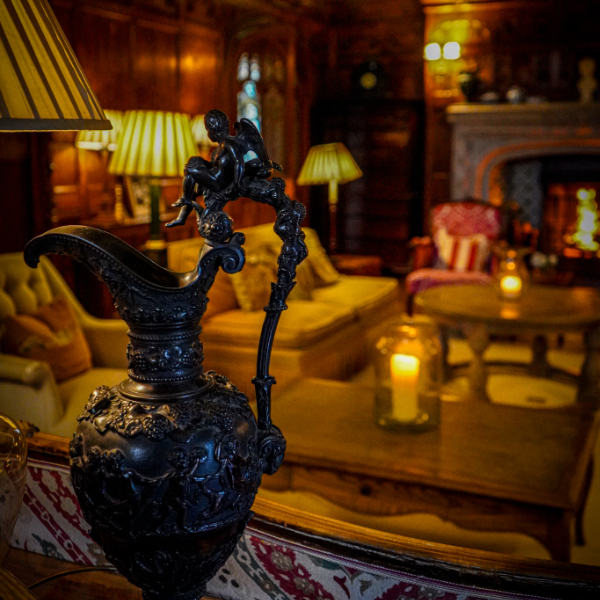 Carlton Towers-Cosy Room