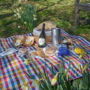 Yorkshire Vineyard Picnic with Wine for Two People