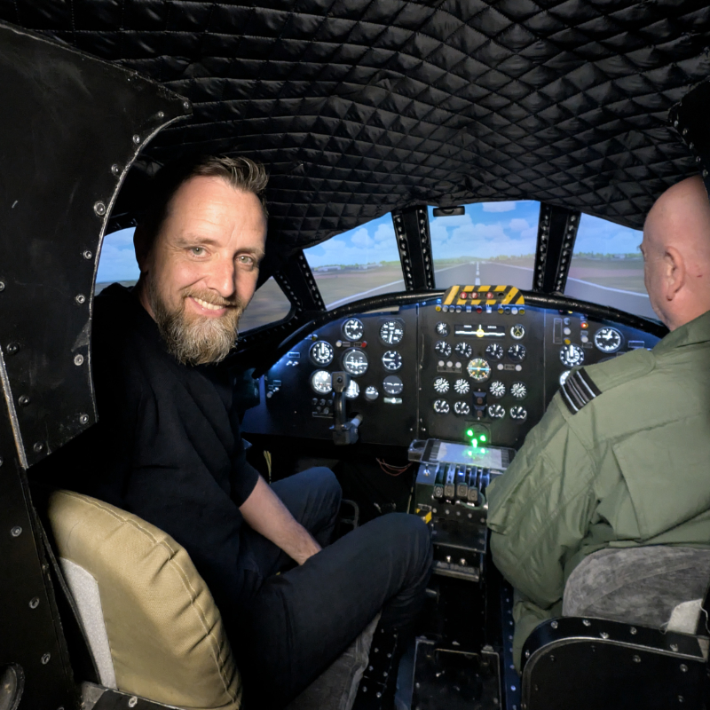 chris flying the vulcan b2