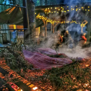 a woodland dining experience in north yorkshire feast by fire