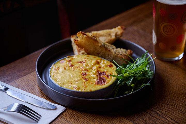 rum tasting masterclass with meal for two at brewhouse & kitchen in chester