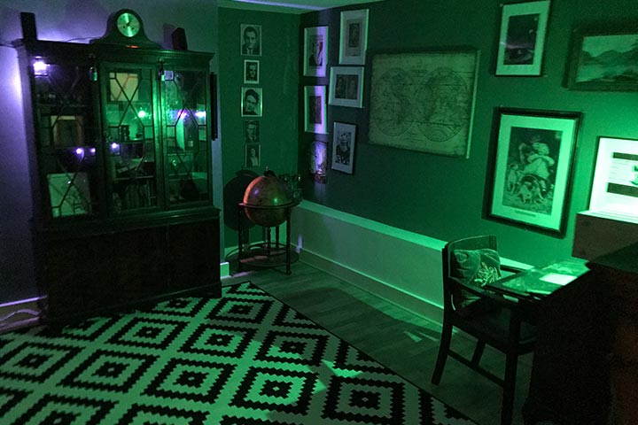 escape the room experience in huddersfield and liverpool