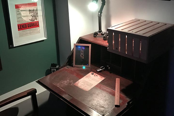 escape the room experience in huddersfield and liverpool