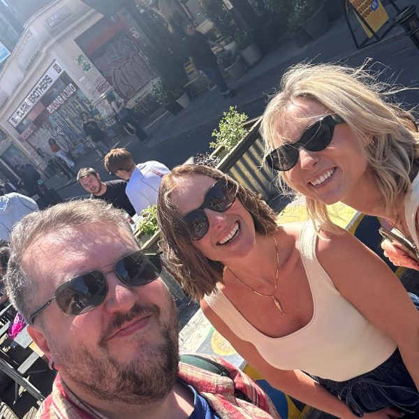 manchester comfort cravings tour & puzzle game experience for one or two people