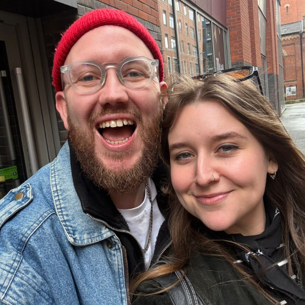 manchester comfort cravings tour & puzzle game experience for one or two people