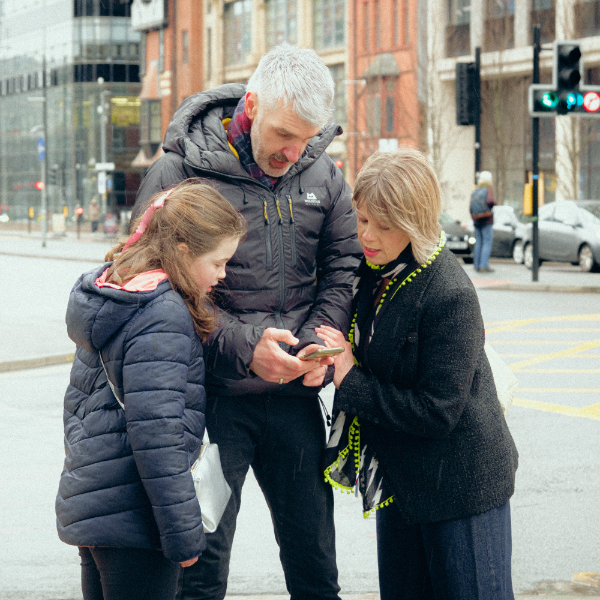manchester comfort cravings tour & puzzle game experience for one or two people